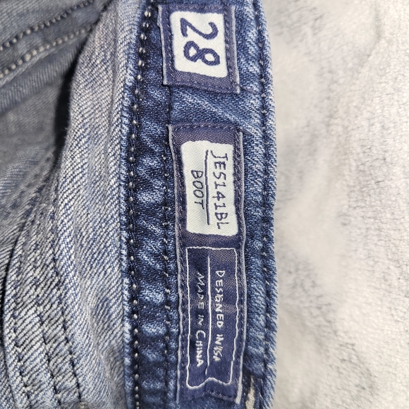 Miss Me bling jeans 28×33 - Picture 7 of 10